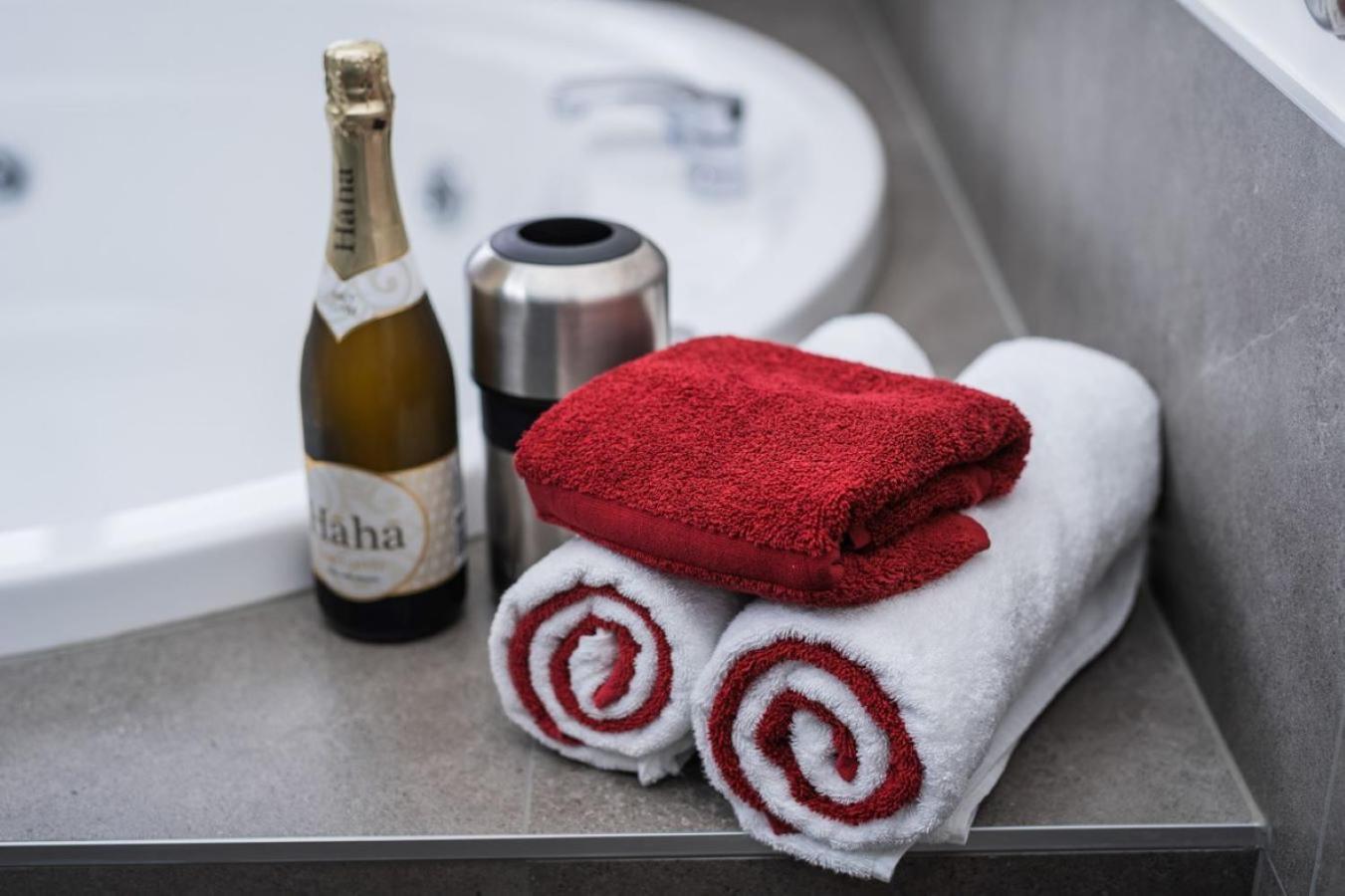 Aubyn Court Spa Motel Palmerston North Extérieur photo
